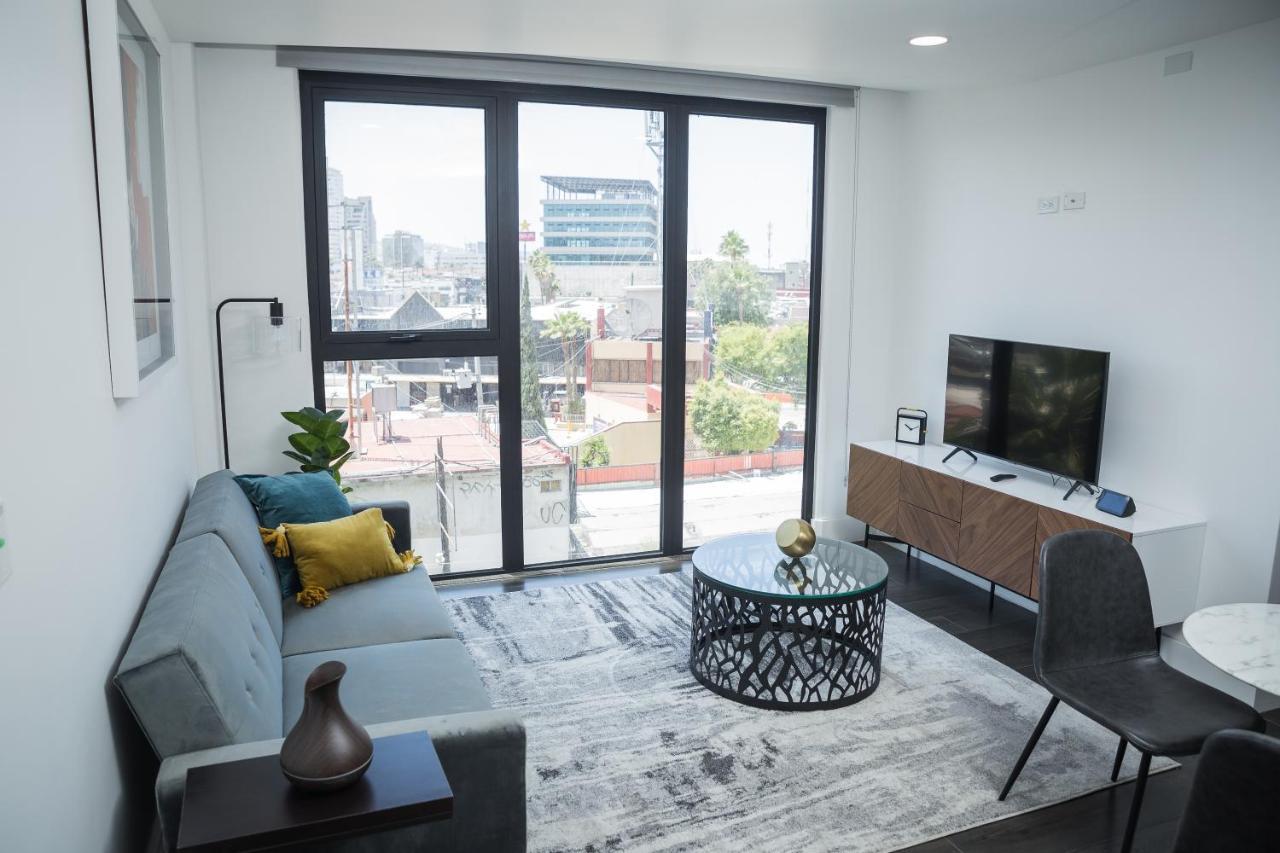 Stylish 1Br/Balcony At Life By Cosmopolitan 203 Apartment Tijuana Luaran gambar